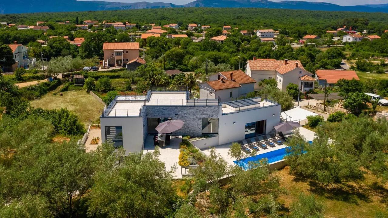 Luxury Villa Subventus Bajcici Екстер'єр фото